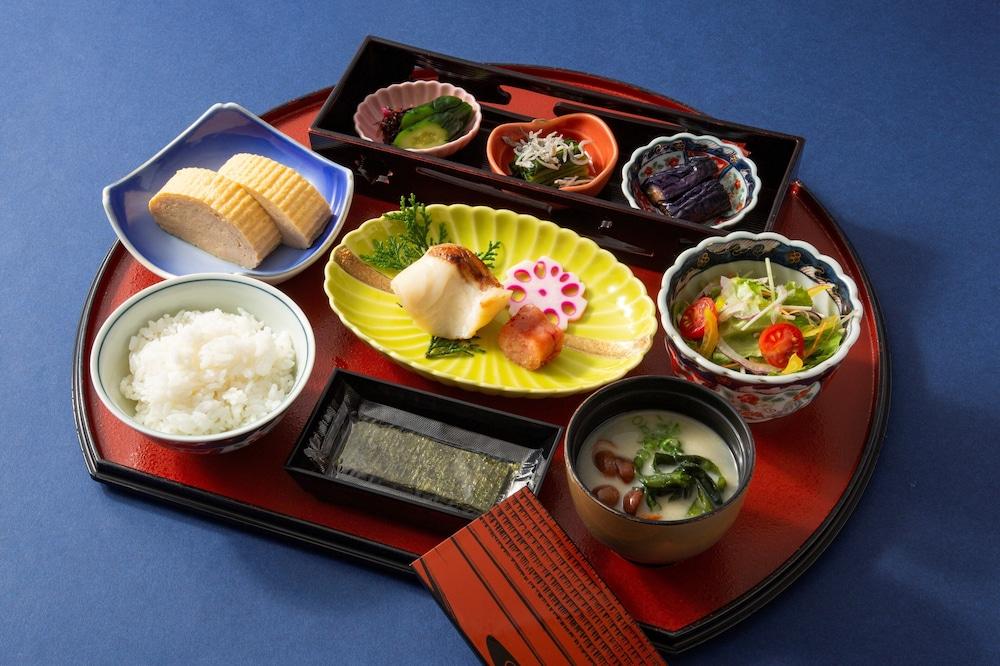 Kure Hankyu Hotel Zewnętrze zdjęcie