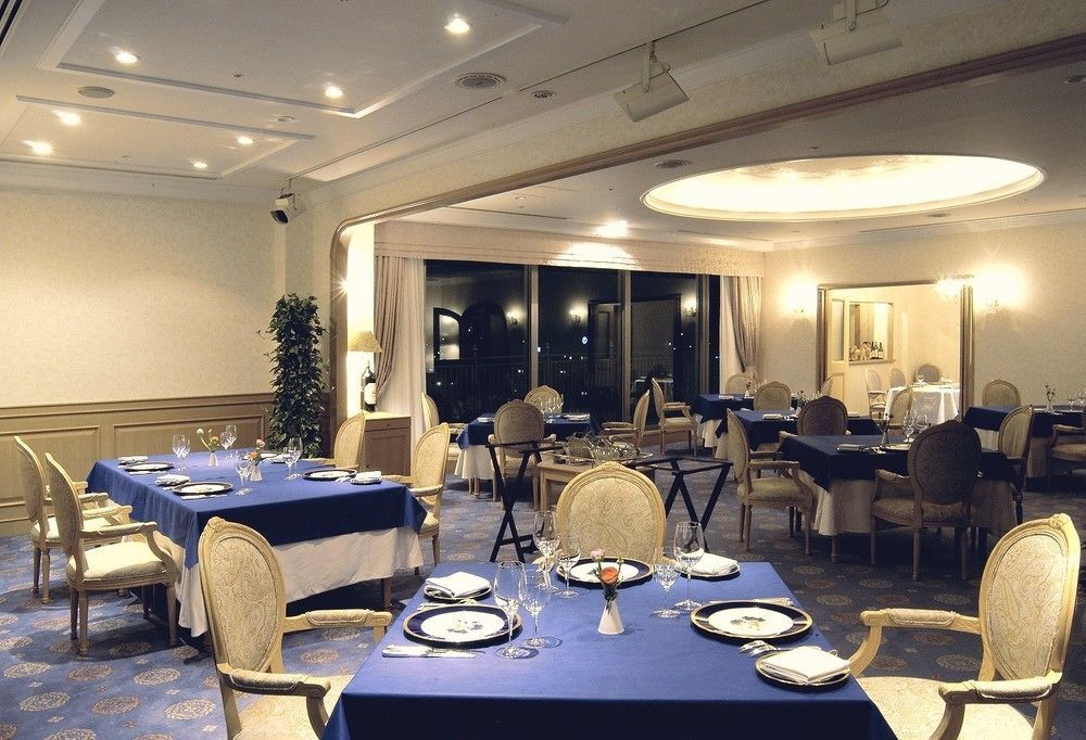 Kure Hankyu Hotel Zewnętrze zdjęcie